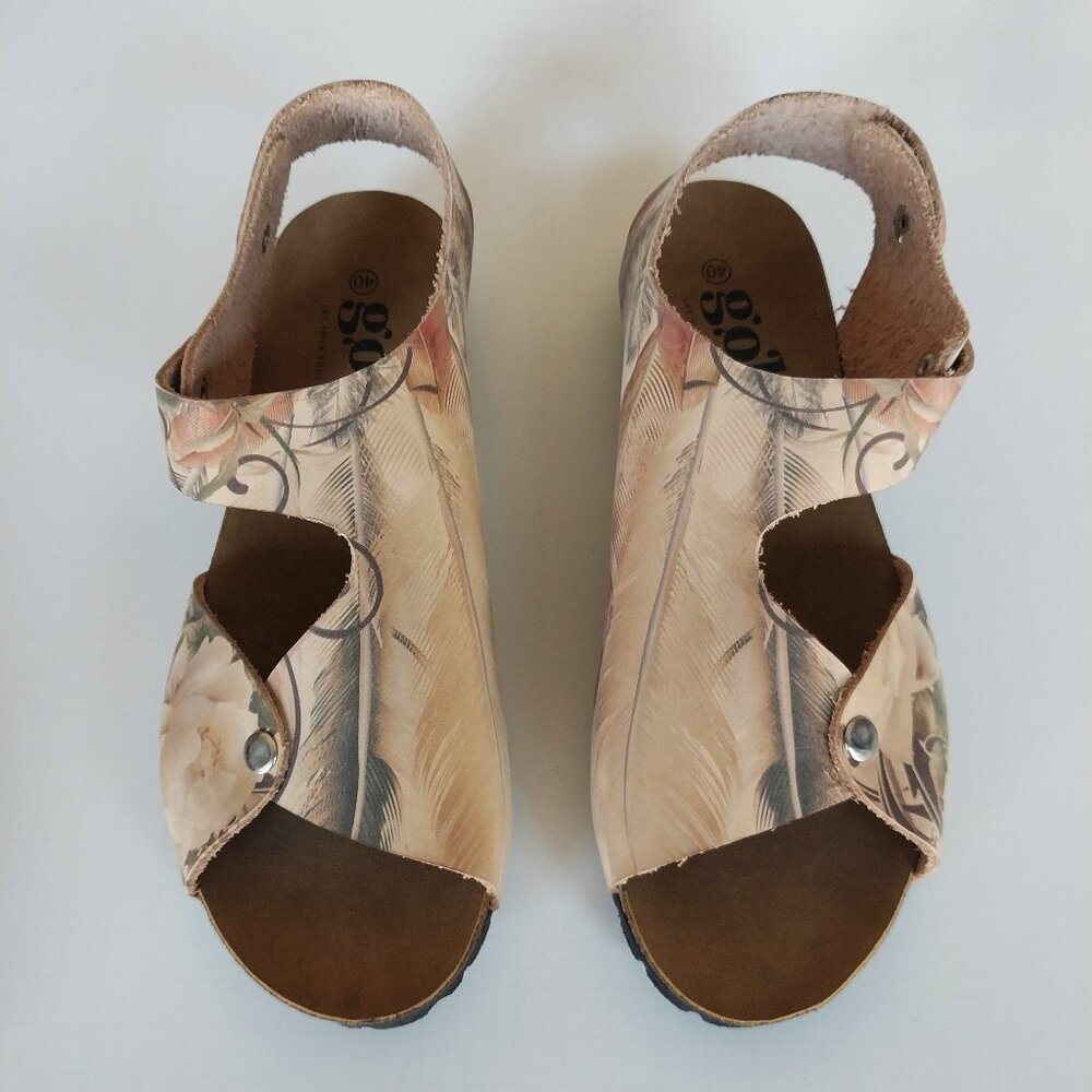 Goby Shoes - Genuine Leather Floral Strap Sandals - Picture 8 of 9